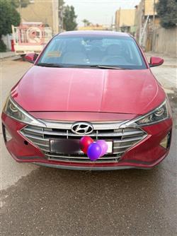 هیۆندای ئەلەنترا